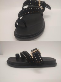 Loop sandal