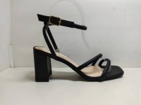 Black Pointy High Stilettos